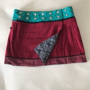 Zand WRAP SKIRT: adjustable, four different ways